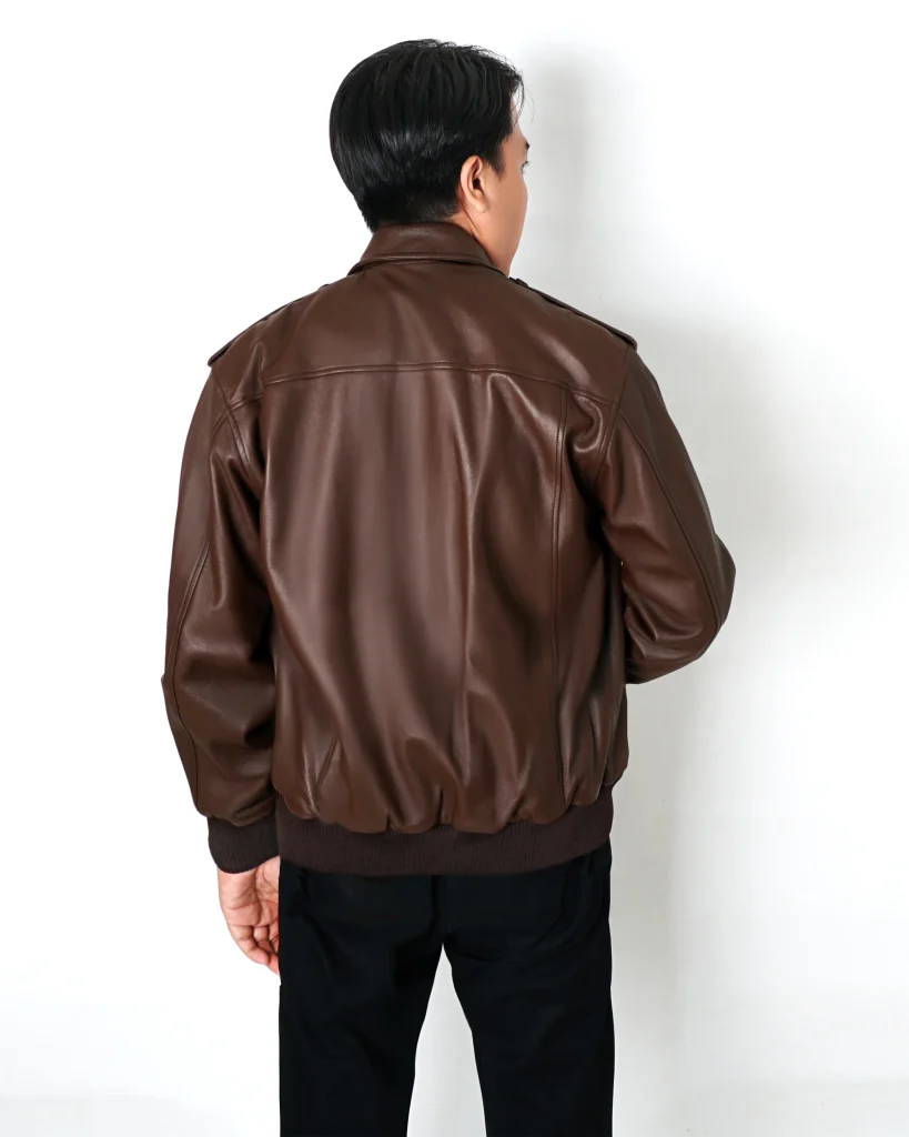 jaket kulit pertamina laki laki tampak belakang